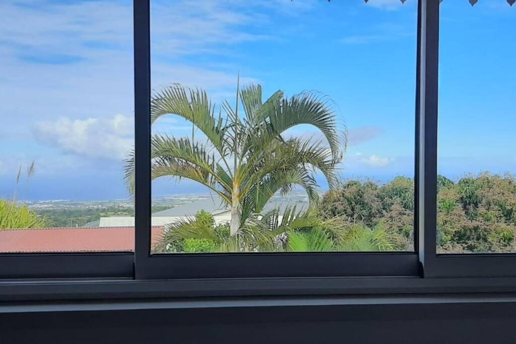 Apartmán Sweet Metykaz Le Tampon Exteriér fotografie